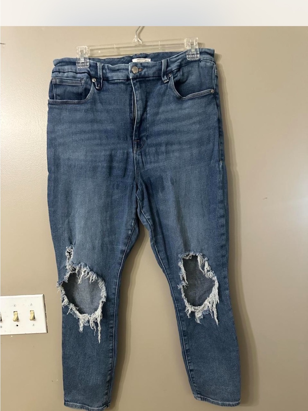 Good American Women’s Skinny Ripped Knee Jeans - Dark Blue